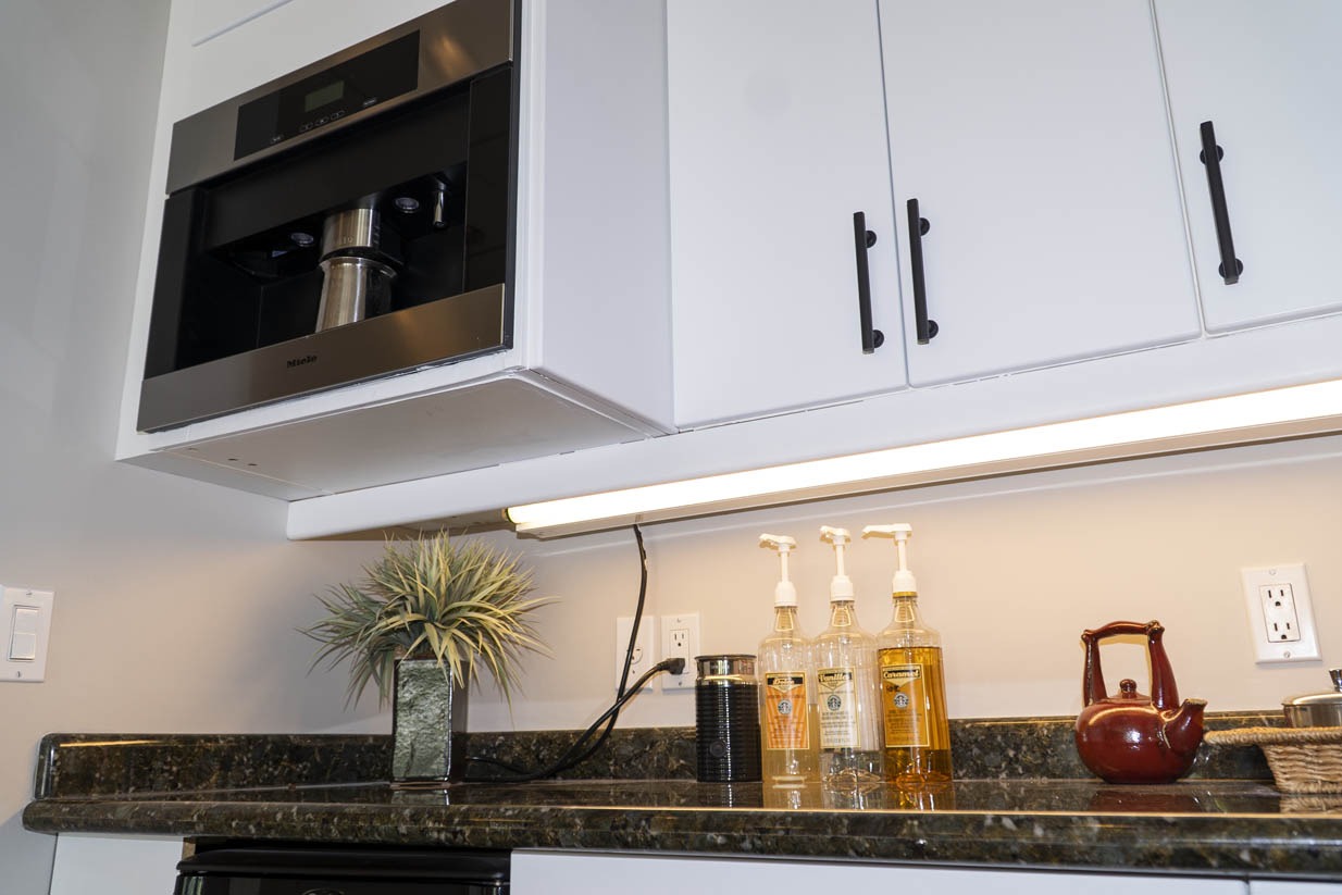 Beverage Station Close Up | Welcome Smile Dental | Calgary Downtown Dentist | Calgary AB